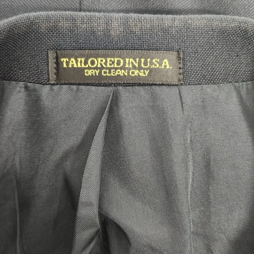 Hardwick Clothes this navy